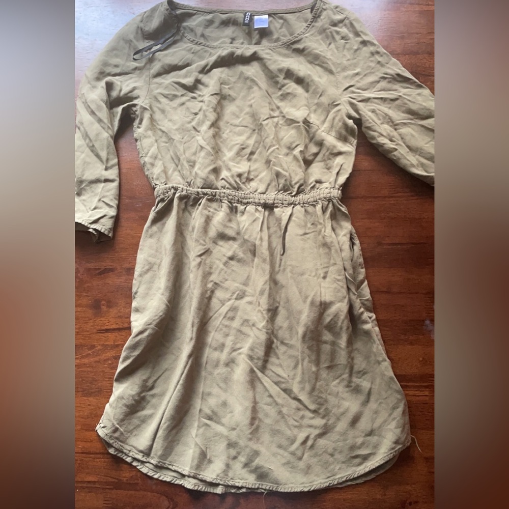 H&M dress w/pockets
